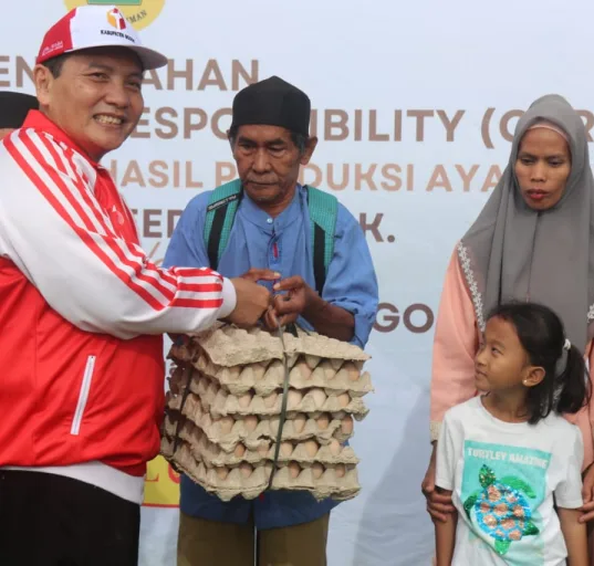 Pemkab Bogor dan Malindo Feedmill Salurkan 40 Ribu Telur untuk Tingkatkan Gizi Masyarakat